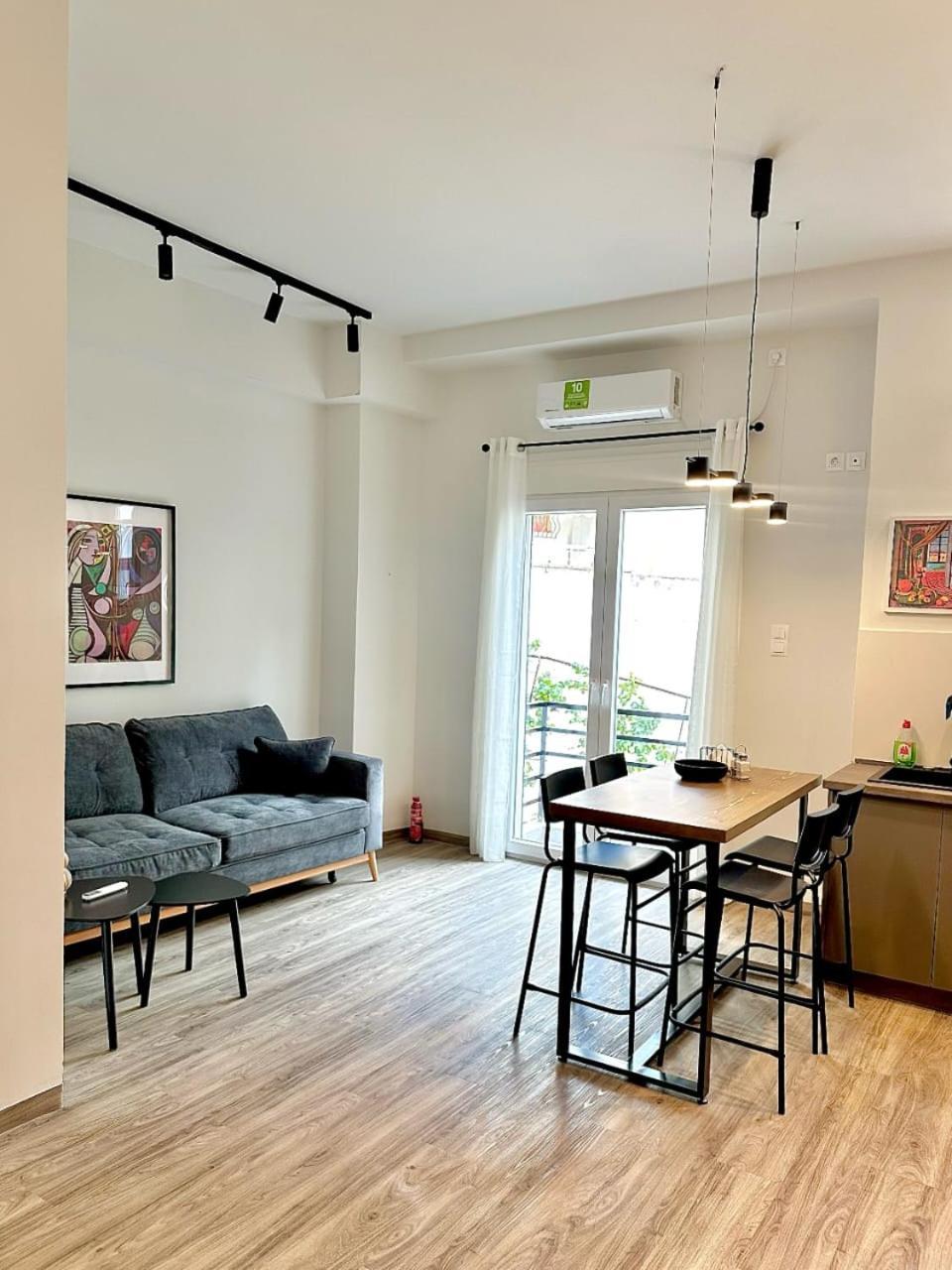Apartment Petralona Private Urban *